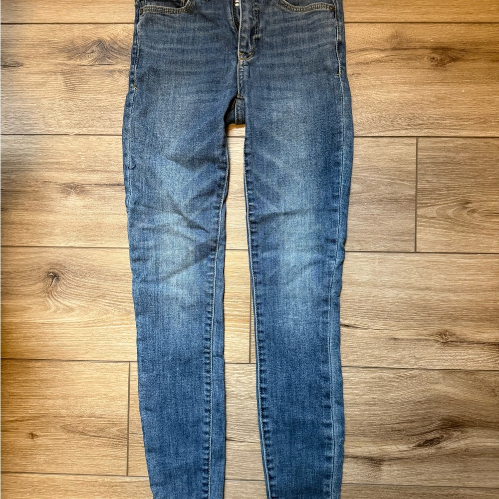 Pilcro Women’s Skinny Jeans in Faded Blue Denim